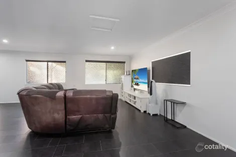 Property photo of 2 Drysdale Avenue Collingwood Park QLD 4301