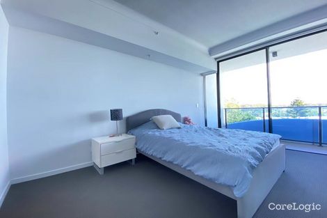 Property photo of 2610/5 Harbour Side Court Biggera Waters QLD 4216