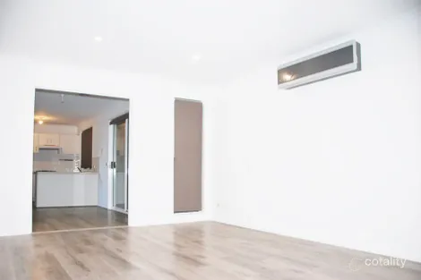 Property photo of 10 Wanderer Court Berwick VIC 3806