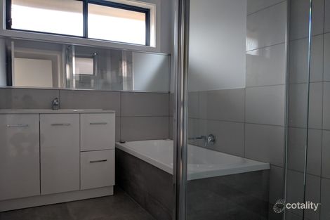 Property photo of 43 Bellarine Drive Lalor VIC 3075