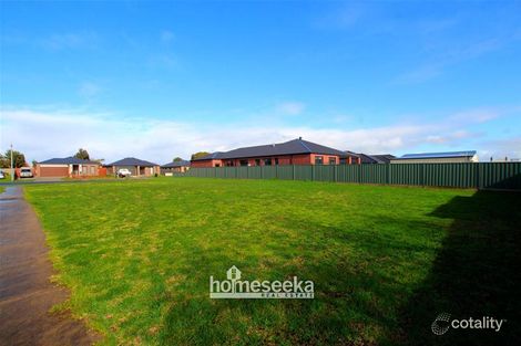 Property photo of 32 Channing Drive Koroit VIC 3282