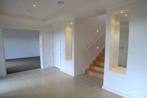 Property photo of 6 Timor Place Highton VIC 3216