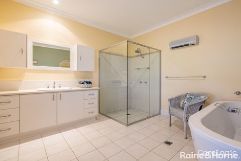 Property photo of 6 Lockyer Place Llanarth NSW 2795