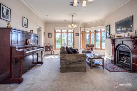 Property photo of 6 Stirling Way Gisborne VIC 3437