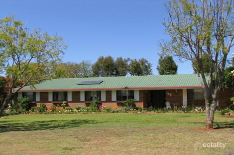 122 Hill St, Pittsworth, QLD 4356