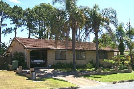 70 Collins Cres, Benowa, QLD 4217