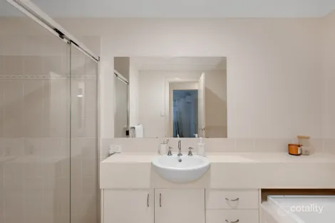 Property photo of 6/23 Park Esplanade Coomera QLD 4209