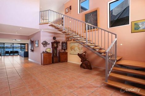 Property photo of 115 Edinburgh Road Benowa QLD 4217