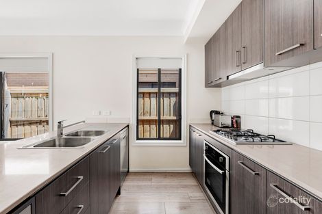 Property photo of 4 Bandicoot Loop Tarneit VIC 3029