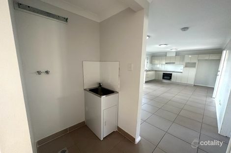 Property photo of 16 Doonside Road Doonside NSW 2767