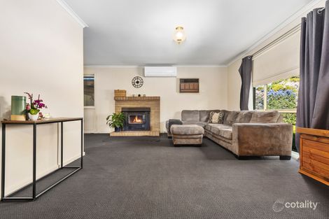 Property photo of 15 Racecourse Road Riddells Creek VIC 3431
