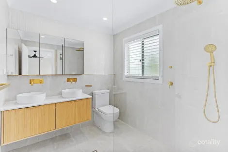 Property photo of 79/170 Central Street Labrador QLD 4215