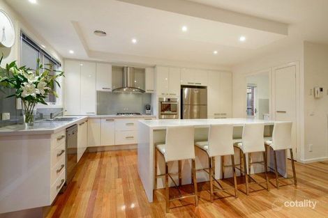 Property photo of 3 Glenister Drive Eltham VIC 3095