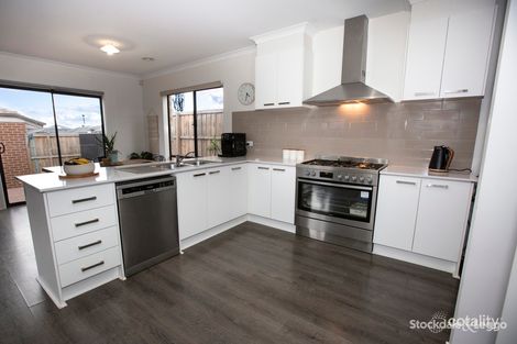 Property photo of 34 Ventura Way Greenvale VIC 3059