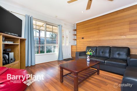 Property photo of 25 Eildon Drive Keysborough VIC 3173