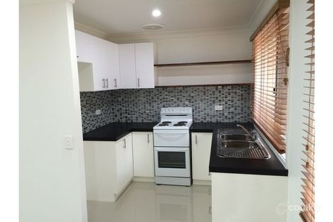 Property photo of 25 Sebastian Avenue Rosemeadow NSW 2560