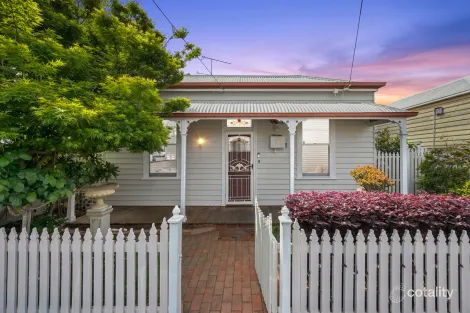 Property photo of 6 Sharp Street Newtown VIC 3220