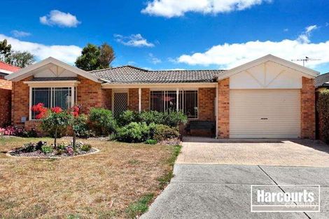 33 Adelong Ct, Berwick, VIC 3806