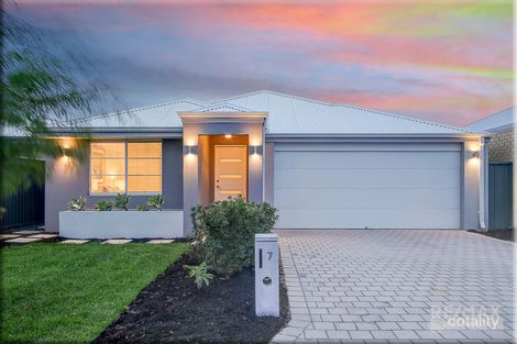 Property photo of 7 Chambered Way Jindalee WA 6036