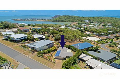 Property photo of 14 Discovery Crescent Rosslyn QLD 4703