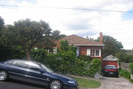 2 Balmoral Ave, Pascoe Vale South, VIC 3044