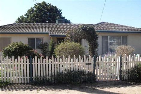 4 Hill St, Merredin, WA 6415