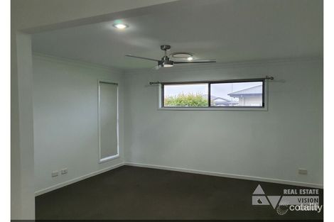 Property photo of 3 Reimers Street Emerald QLD 4720
