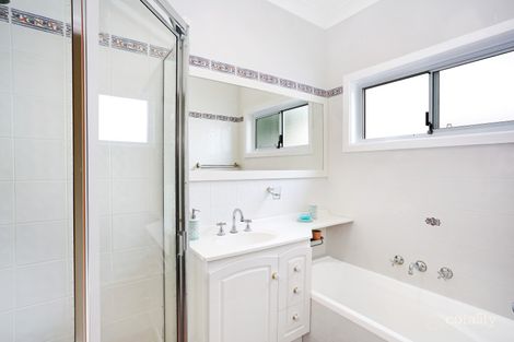 Property photo of 19 Coreen Avenue Peakhurst NSW 2210