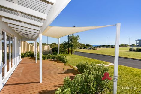 Property photo of 37 McKenzie Crescent Dalyellup WA 6230