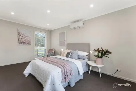 Property photo of 116 McIntyre Drive Altona VIC 3018
