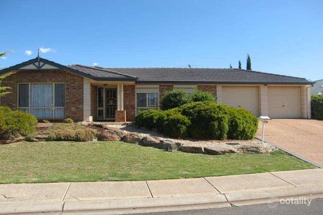 4 Gerlach Gr, Evanston Park, SA 5116