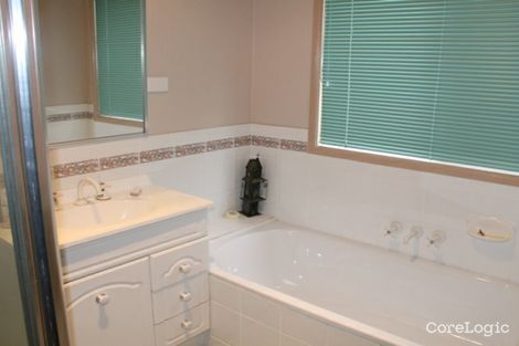 Property photo of 8 Cambridge Close Tannum Sands QLD 4680