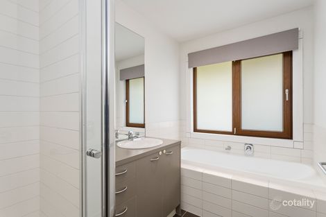 Property photo of 15 Fifth Avenue Point Cook VIC 3030