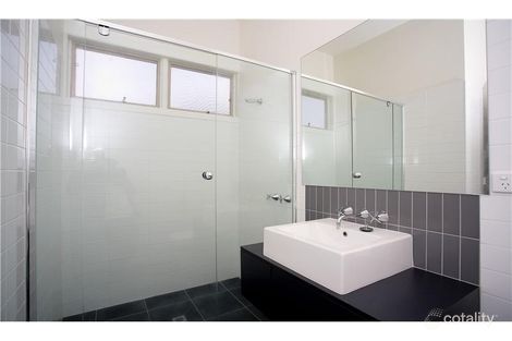 3/9 Bell St, Seddon, VIC 3011