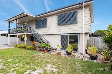Property photo of 140 Moreton Terrace Beachmere QLD 4510