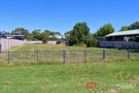 8 Drummond St, Lockhart, NSW 2656