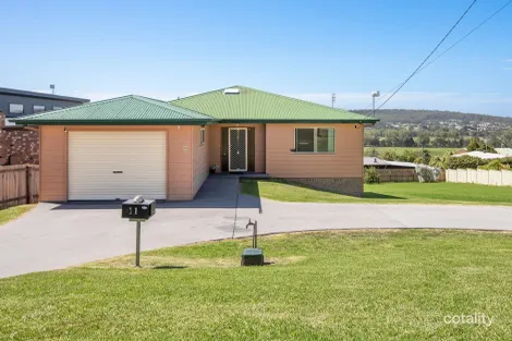 11 Pitt St, South Pambula, NSW 2549
