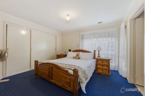 Property photo of 16 Rafter Drive St Albans VIC 3021