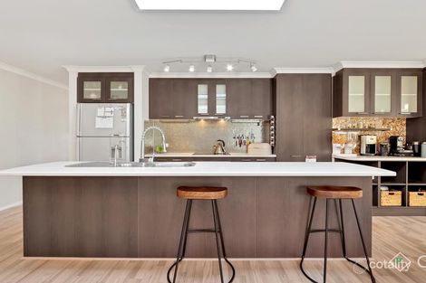 Property photo of 7 Karong Drive Wyndham Vale VIC 3024