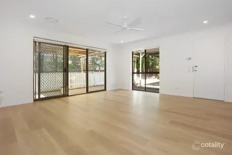 13/5 Balfour Cres, Highland Park, QLD 4211