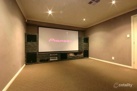Property photo of 3 Parakeet Grove Glenmore Park NSW 2745