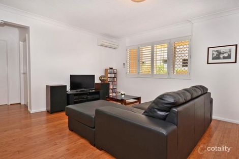 Property photo of 2/79 Esplanade Golden Beach QLD 4551