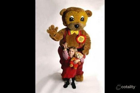 Property photo of 2 Spray Court Beachmere QLD 4510