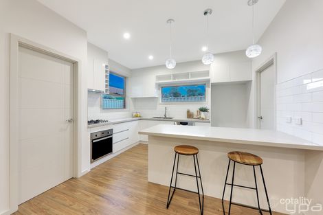 Property photo of 1 Merlynston Close Dallas VIC 3047