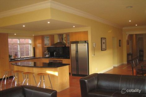 Property photo of 15 Albion Street Surrey Hills VIC 3127