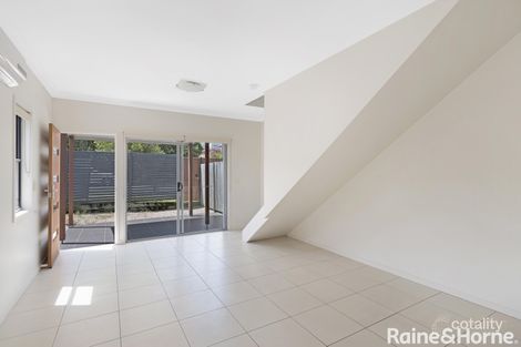 Property photo of 2/31 Booligal Street Carina QLD 4152
