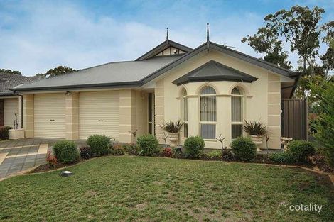 Property photo of 15 Jimmy Watson Drive Woodcroft SA 5162