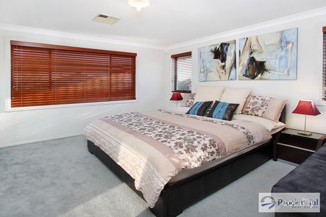 Property photo of 10 Hillsborough Crescent Glenfield NSW 2167