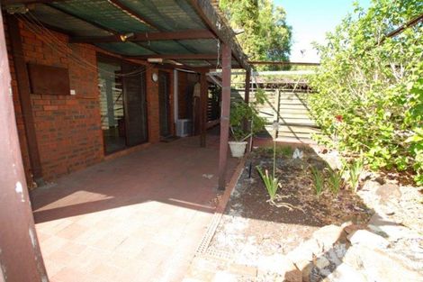 11 Edgeware St, Lynwood, WA 6147