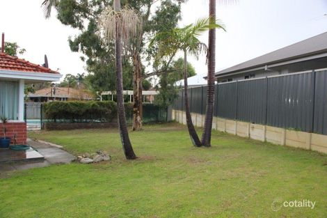Property photo of 44 Roxwell Way Girrawheen WA 6064